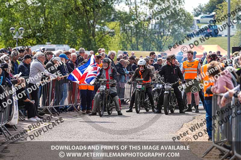 Vintage motorcycle club;eventdigitalimages;no limits trackdays;peter wileman photography;vintage motocycles;vmcc banbury run photographs